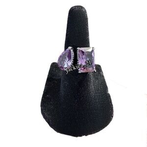 💙❤️ Intricate Sparkle Elegant Purple Gemstone Ring